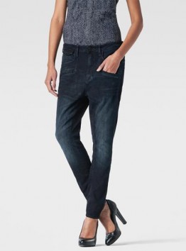 Davin Low-Rise Boyfriend Pants